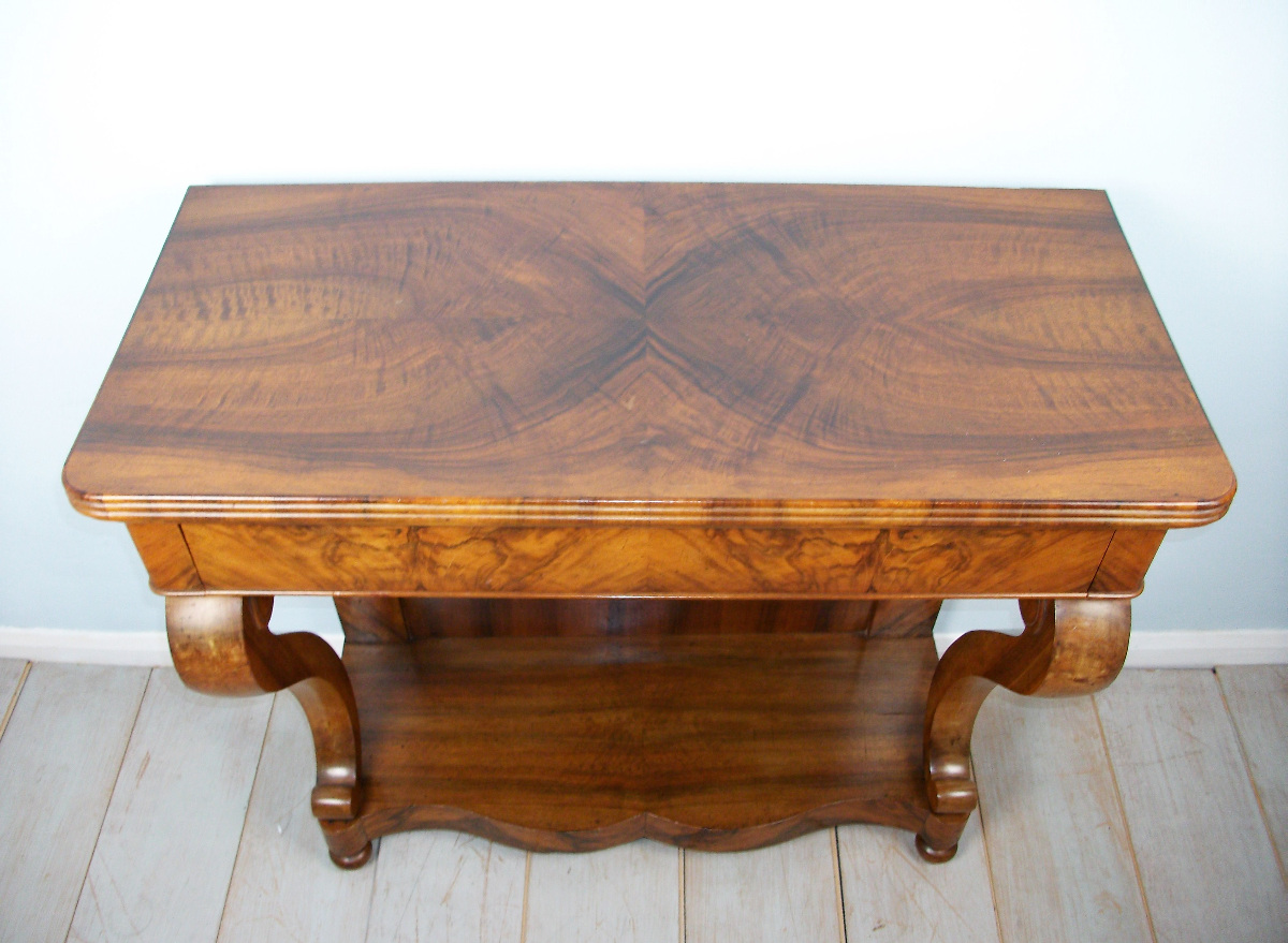 A Fine 19th Century French Walnut Console Table